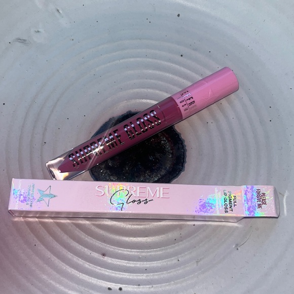 NWT Jeffree Star Supreme Gloss Full Pigment Lip Gloss 7 Awesome Shades MSRP 20 - Picture 1 of 3